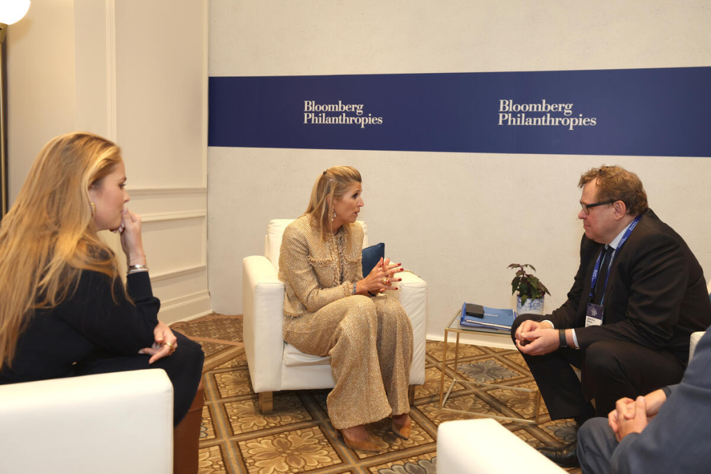 Jean-Paul Servais, de voorzitter van IOSCO en van de FSMA ontmoet HM Koningin Máxima
