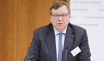 Jean-Paul Servais, de voorzitter van IOSCO en van de FSMA geeft keynote speech tijdens een internationale conferentie in Frankfurt